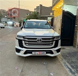 تويوتا لاندكروزر